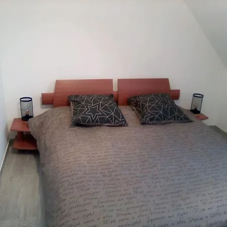 3 Neuf Proche Oye-Plage